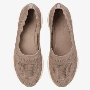 JIANER OEM/ODM Breathable Slip on Fly Knitted Weaving Mesh Shoes Walking Style Shoes for Women Casual Shoes Customized With BSCI